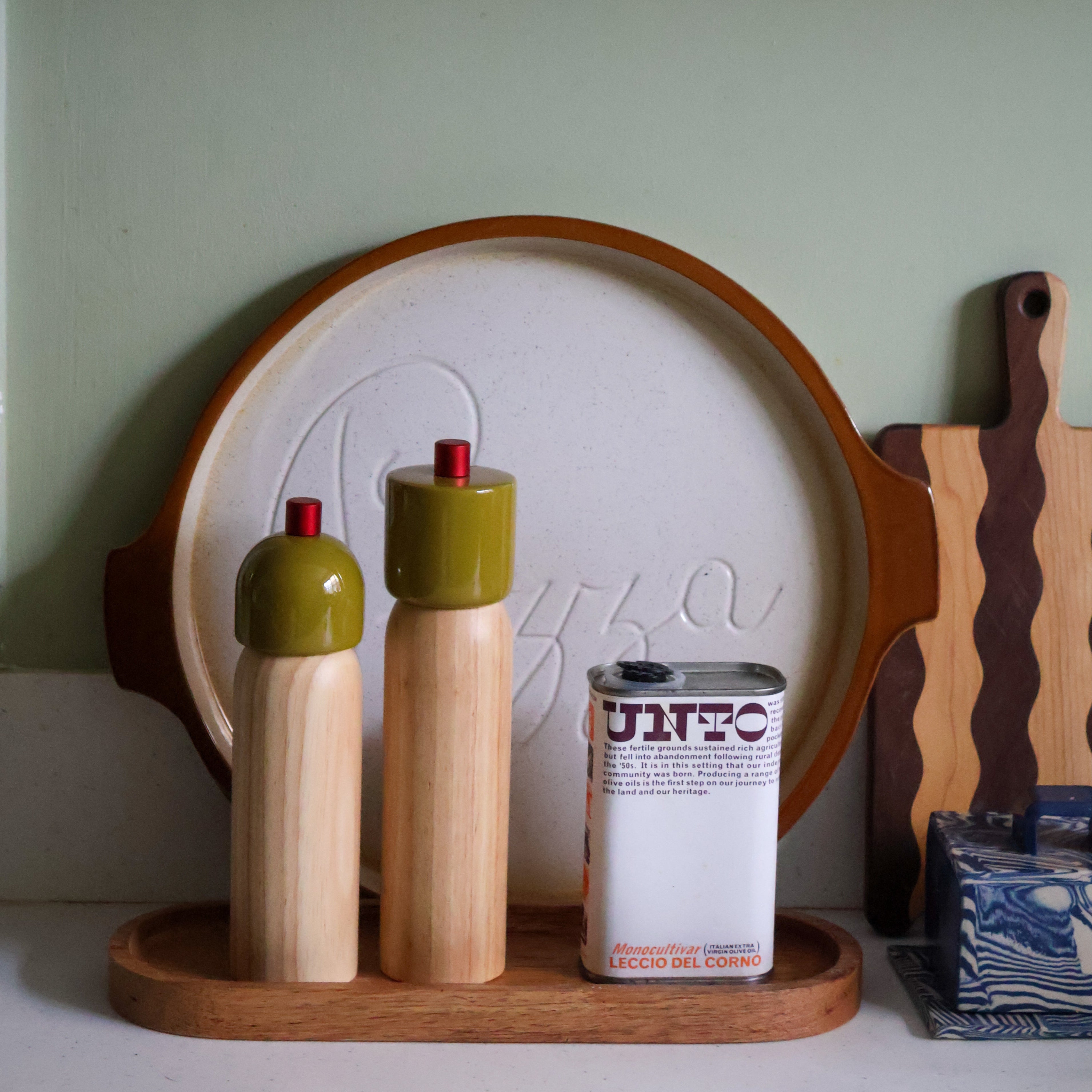 Salt & Pepper Grinder | Olive & Red - Our Curated Abode x MÆGEN