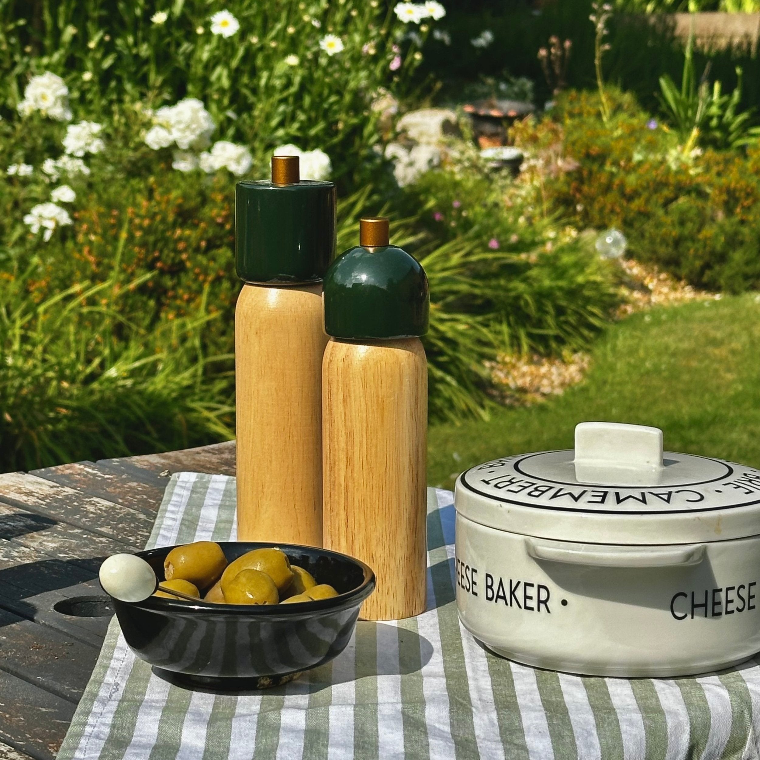 Salt & Pepper Grinder - Green & Gold-MAGRL01