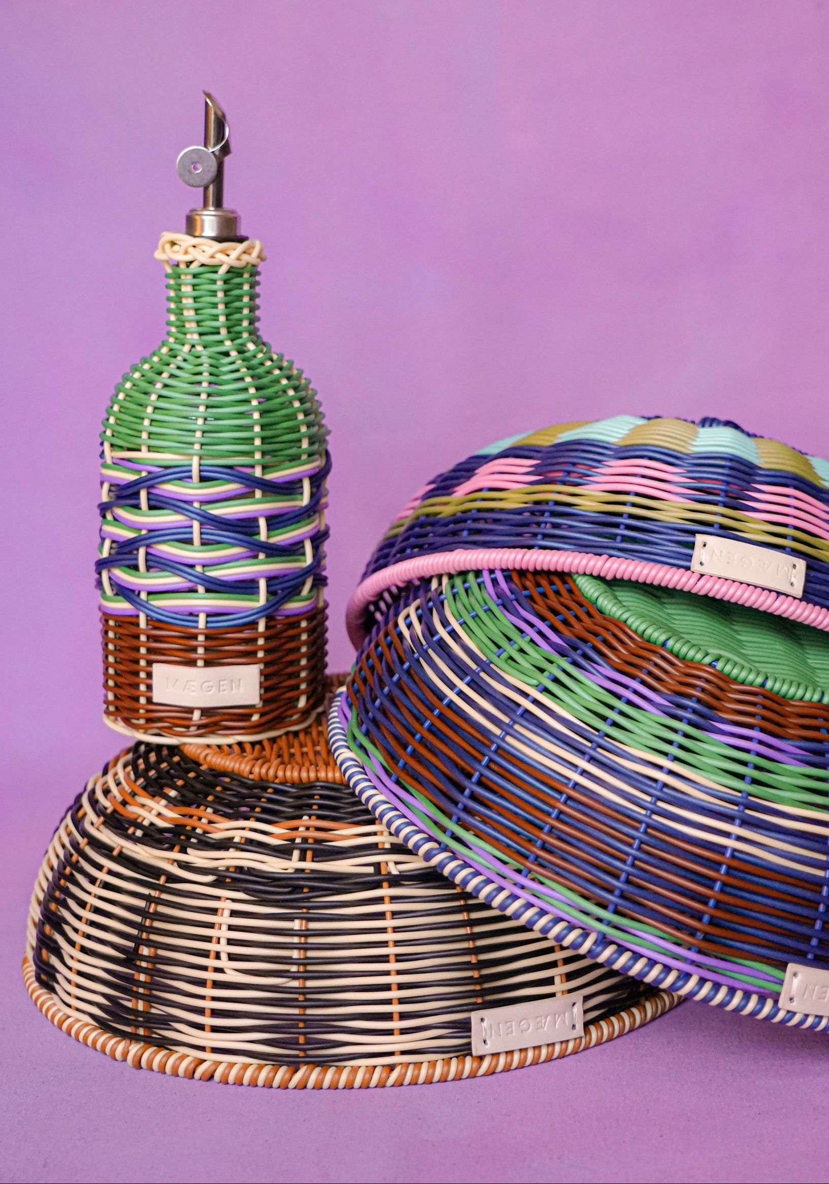 Woven Oil Pourer | Green & Brown