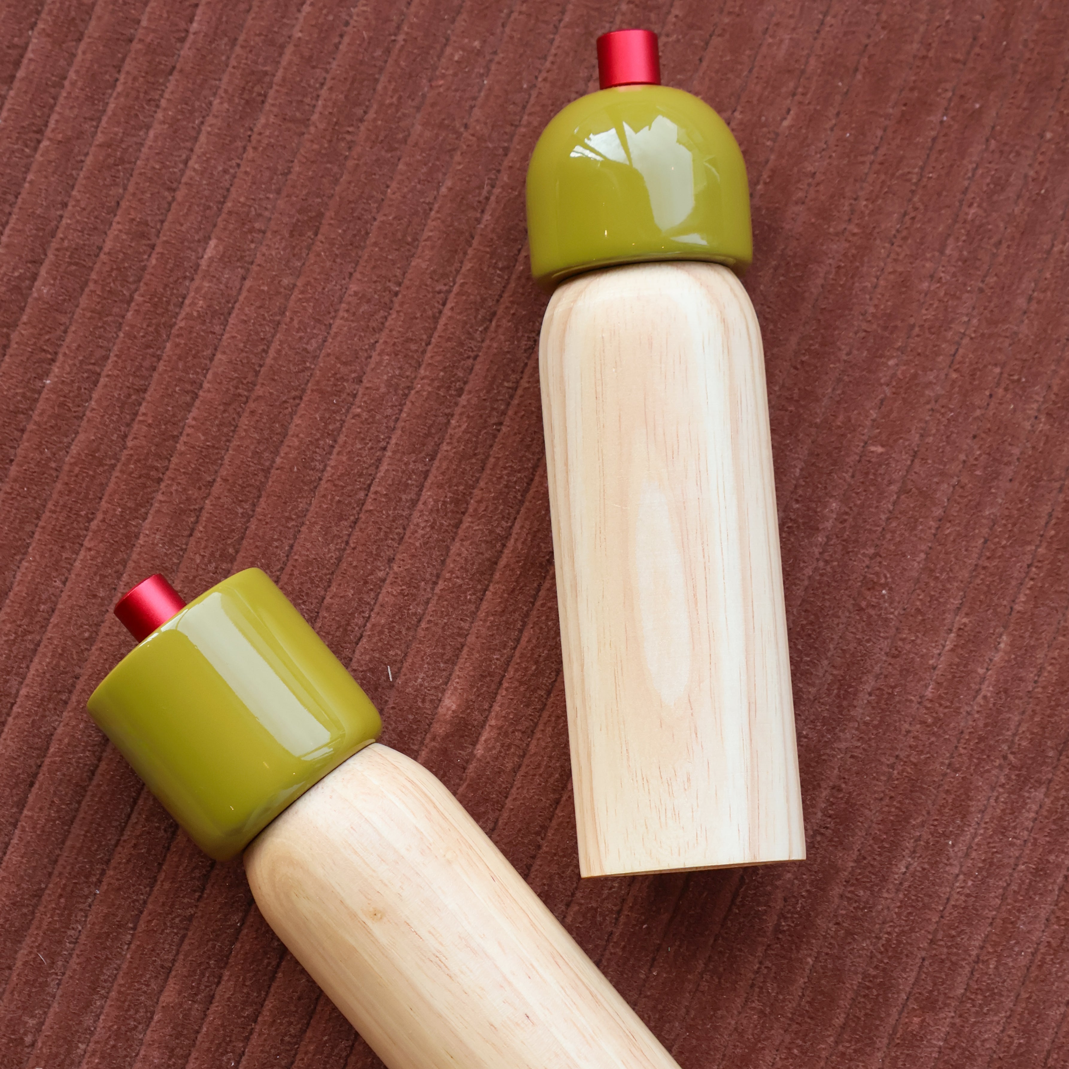 Salt & Pepper Grinder | Olive & Red - Our Curated Abode x MÆGEN