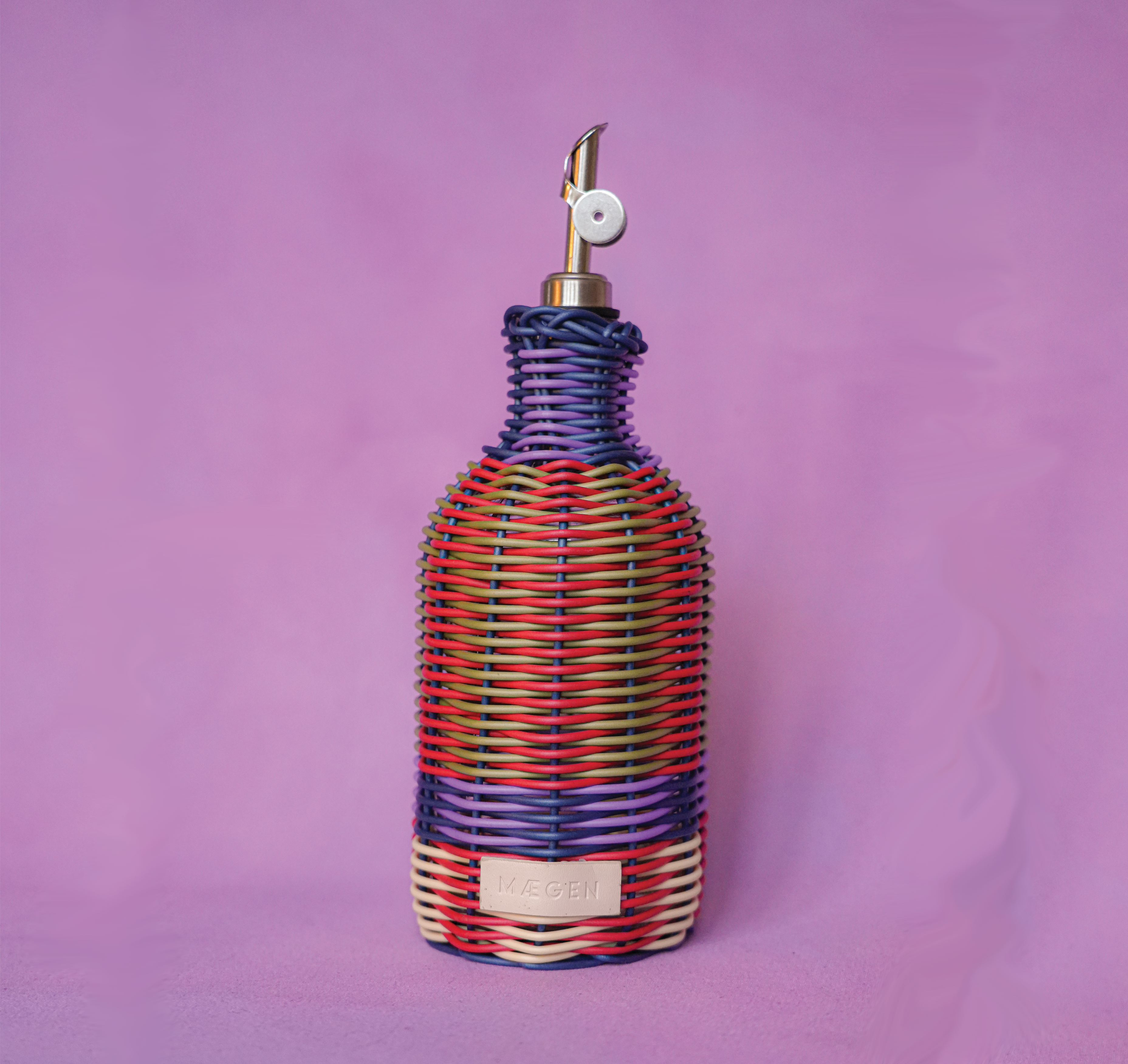 Woven Oil Pourer | Red & Olive