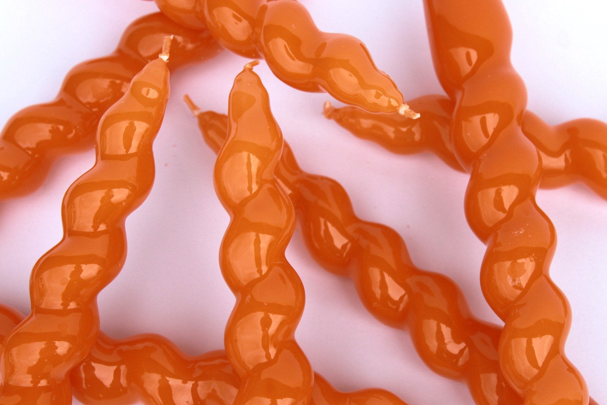 Maegen Spiral Taper Candle - Tangerine 3 pack